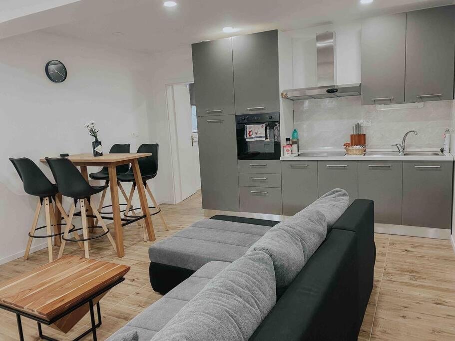 Hvar Home Apartments Hvar Town Luaran gambar